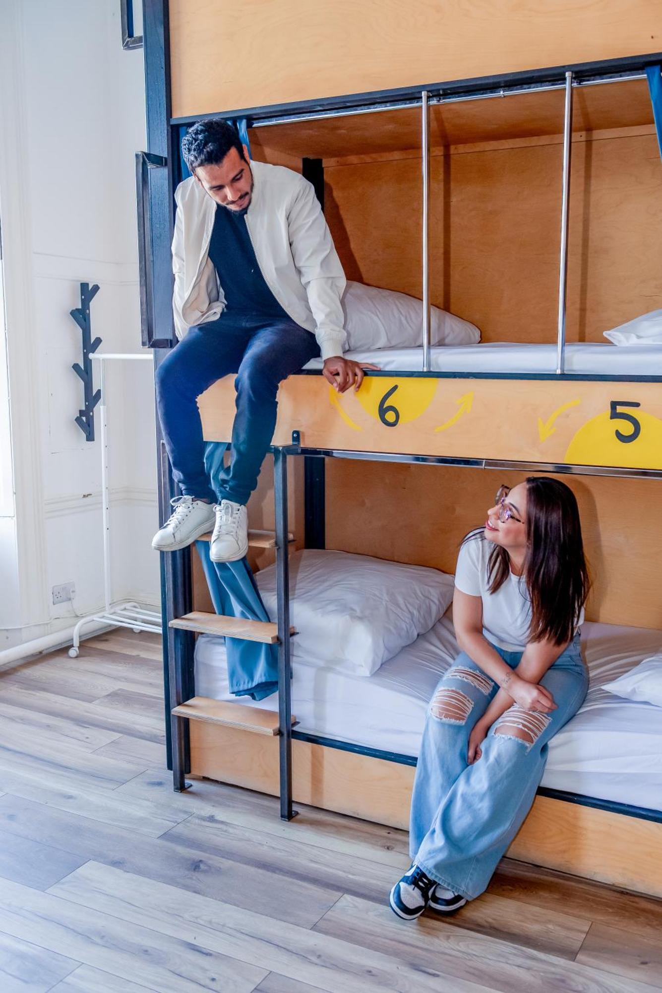 Leevin Hostel George 더블린 외부 사진