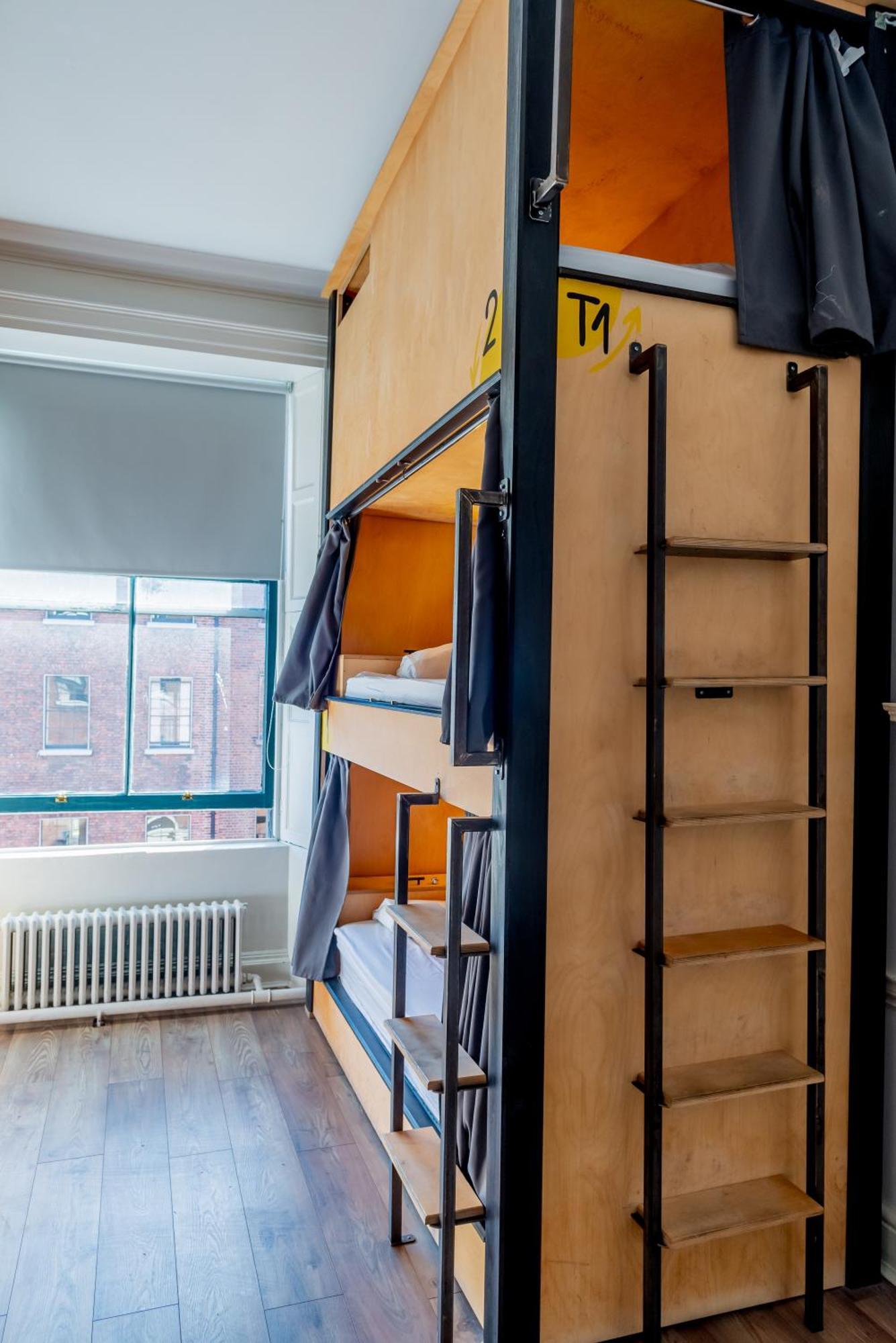 Leevin Hostel George 더블린 외부 사진