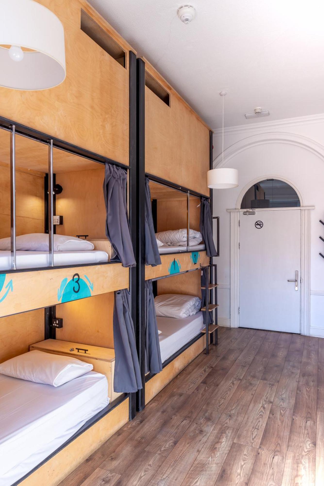 Leevin Hostel George 더블린 외부 사진